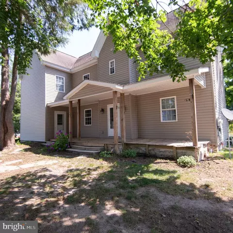 305 S Main St, Hurlock, MD 21643