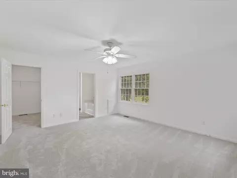 Bedroom - 206 A Bayview Ave, Cambridge, MD 21613 photo 2 of 6