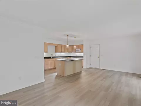 Living - 206 A Bayview Ave, Cambridge, MD 21613 photo 1 of 1