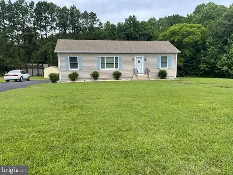 Exterior - 4010 Bradley Cir, Hurlock, MD 21643 photo 1 of 4