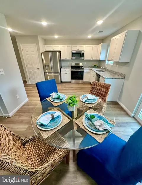 Dining - 824 Mcbrides Ave, Cambridge, MD 21613 photo 2 of 2