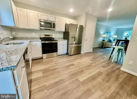 Kitchen - 830 Mcbrides Ave, Cambridge, MD 21613 photo 1 of 2