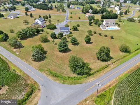 4426 Tranquil Trl, Hurlock, MD 21643 photo 3