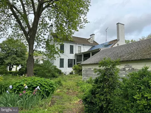 Exterior - 200 High St, Cambridge, MD 21613 photo 6 of 8