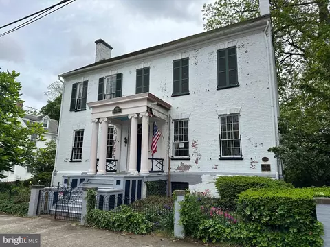 200 High St, Cambridge, MD 21613
