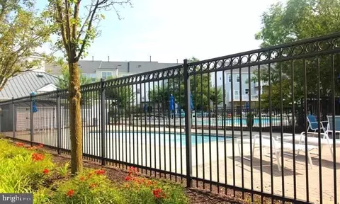 Exterior - 324 Shipyard Dr #83, Cambridge, MD 21613 photo 4 of 4
