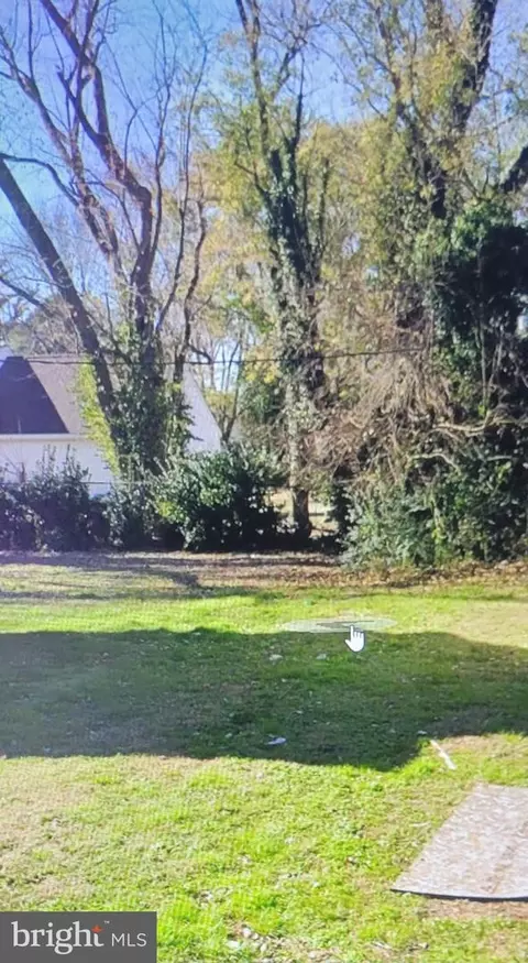 W S Center St, Cambridge, MD 21613