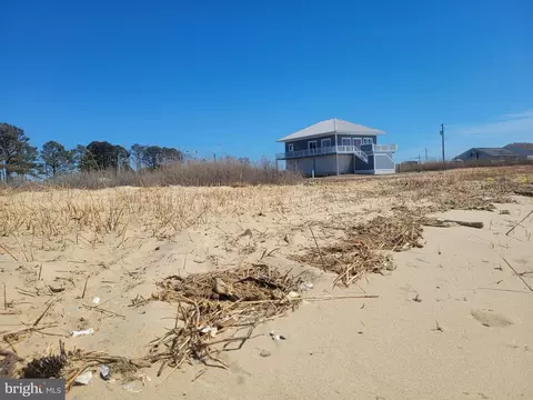 1826 Hoopersville, Fishing Creek, MD 21634
