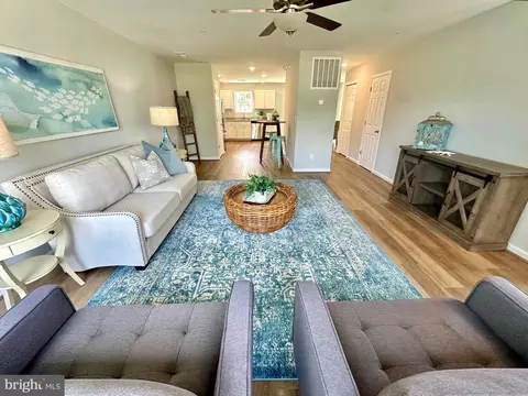 Living - 832 Mcbrides Ave, Cambridge, MD 21613 photo 1 of 1
