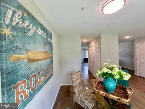 Entry Way - 832 Mcbrides Ave, Cambridge, MD 21613 photo 1 of 3