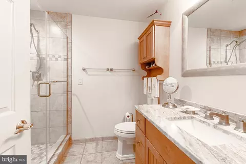 Bath - 302 Academy St #301A, Cambridge, MD 21613 photo 1 of 2