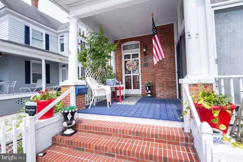 1 W End Ave, Cambridge, MD 21613
