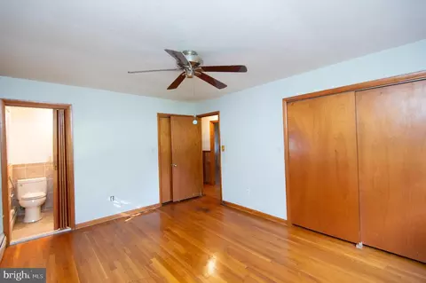 Bedroom - 2 Algonquin Rd, Cambridge, MD 21613 photo 4 of 4