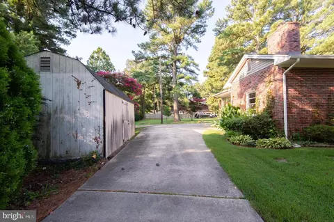 Exterior - 2 Algonquin Rd, Cambridge, MD 21613 photo 6 of 7