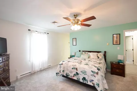 Bedroom - 5302 River Dr, Cambridge, MD 21613 photo 1 of 8