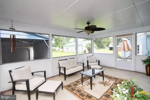 Exterior - 5302 River Dr, Cambridge, MD 21613 photo 4 of 10
