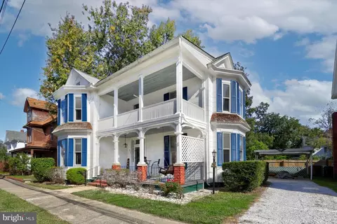 817 Locust St, Cambridge, MD 21613