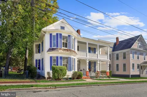 817 Locust St, Cambridge, MD 21613