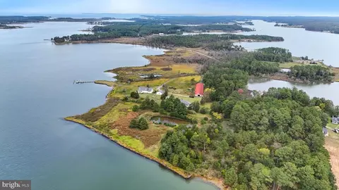 5304 Cassons Neck Rd, Cambridge, MD 21613