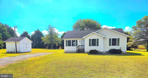 6905 Lowery Ct, Hurlock, MD 21643