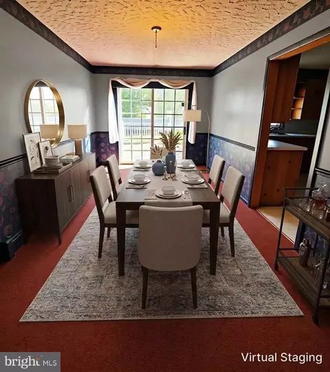 Dining - 1005 Willowmere Ln, Cambridge, MD 21613 photo 1 of 2