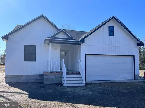 202 Railroad Ave, Hurlock, MD 21643