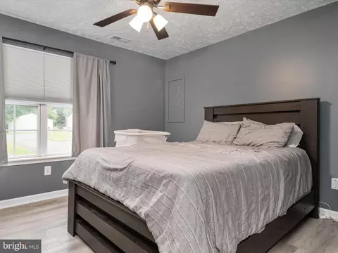 Bedroom - 4311 E Pheasant Dr, Hurlock, MD 21643 photo 1 of 5