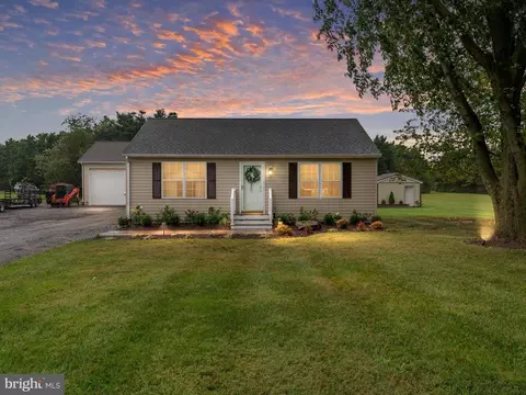 Exterior - 4311 E Pheasant Dr, Hurlock, MD 21643 photo 5 of 11