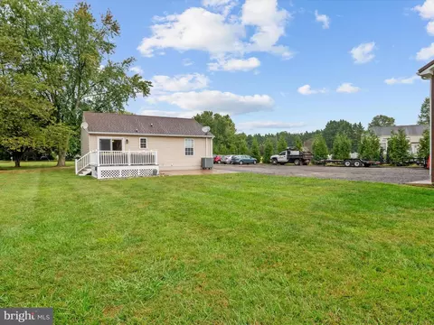 Exterior - 4311 E Pheasant Dr, Hurlock, MD 21643 photo 8 of 11