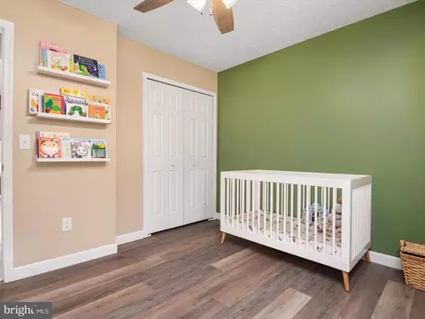 Bedroom - 4311 E Pheasant Dr, Hurlock, MD 21643 photo 4 of 5