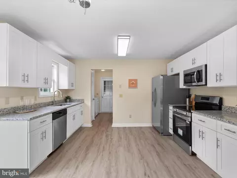 Kitchen - 1117 High St, Cambridge, MD 21613 photo 1 of 6