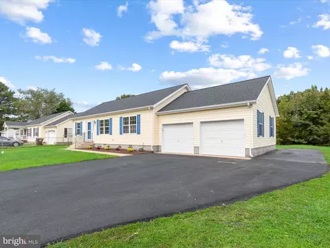 Exterior - 1117 High St, Cambridge, MD 21613 photo 4 of 9