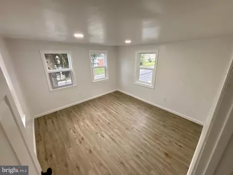 Bedroom - 802 Fairmount Ave, Cambridge, MD 21613 photo 1 of 4