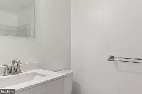 Bath - 921 Parsons Dr, Madison, MD 21648 photo 2 of 6
