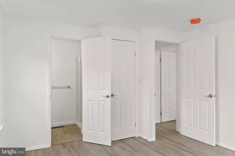 Entry Way - 921 Parsons Dr, Madison, MD 21648 photo 3 of 4
