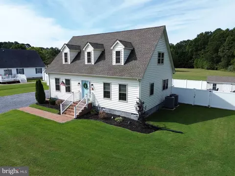 2 Arbutus Ter, Cambridge, MD 21613
