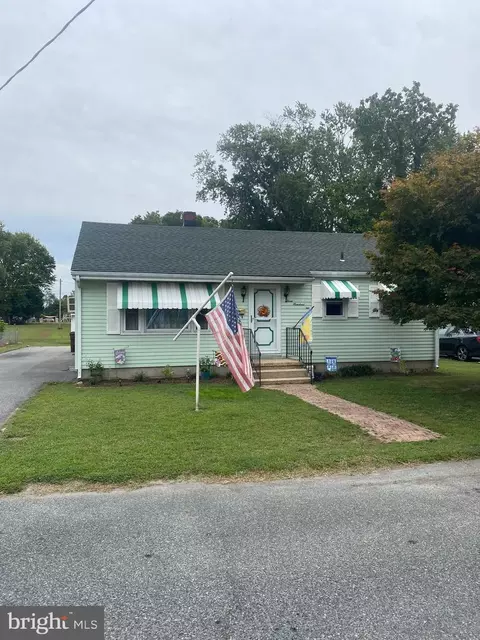 302 Nathans Ave, Cambridge, MD 21613