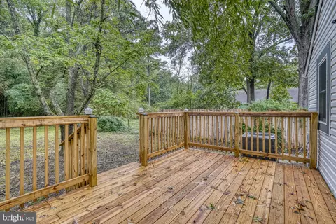 Exterior - 18 Oak St, Cambridge, MD 21613 photo 5 of 5