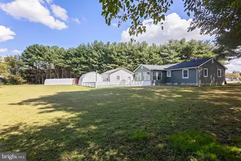 Exterior - 6808 Hallowell Dr, Hurlock, MD 21643 photo 3 of 4