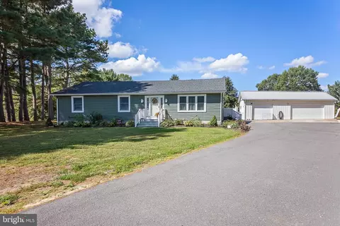 Exterior - 6808 Hallowell Dr, Hurlock, MD 21643 photo 2 of 4