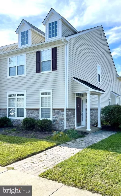 301 Old Squaw Ct, Cambridge, MD 21613
