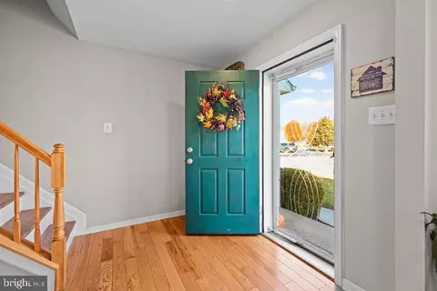 Entry Way - 4445 Rolling Acres Dr, Hurlock, MD 21643 photo 5 of 7