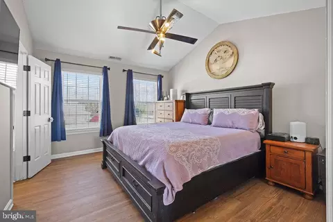 Bedroom - 4445 Rolling Acres Dr, Hurlock, MD 21643 photo 1 of 4
