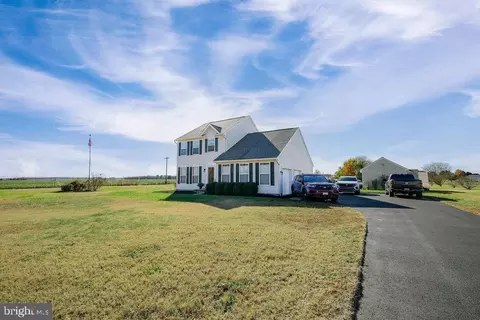 Exterior - 4445 Rolling Acres Dr, Hurlock, MD 21643 photo 3 of 5