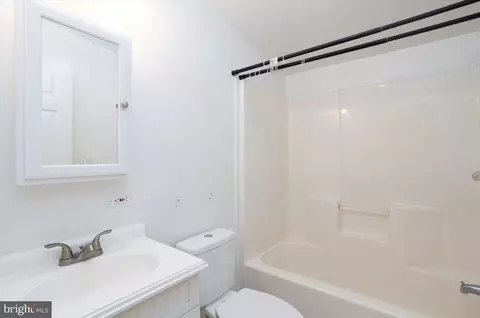 Bath - 4604 Payne Rd, Hurlock, MD 21643 photo 1 of 2