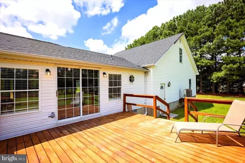 Exterior - 4604 Payne Rd, Hurlock, MD 21643 photo 6 of 8