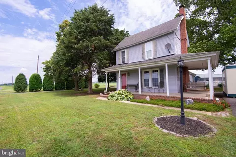 Exterior - 525 Academy St, Hurlock, MD 21643 photo 9 of 11
