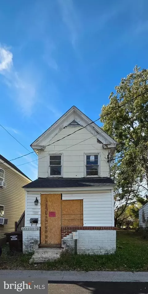 613 School House Ln, Cambridge, MD 21613