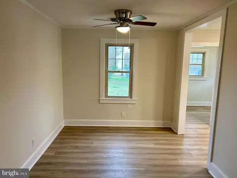 Living - 311 E Appleby Ave, Cambridge, MD 21613 photo 7 of 14