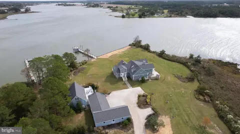 5202 Heron Rd, Cambridge, MD 21613